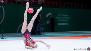 raffaeli sofia ita sfe04722 copia simone ferraro ph